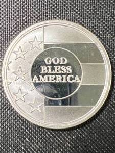 1 TROY OZ .999 FINE SILVER GOD BLESS AMERICA ROUND