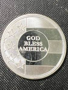 1 TROY OZ .999 FINE SILVER GOD BLESS AMERICA ROUND