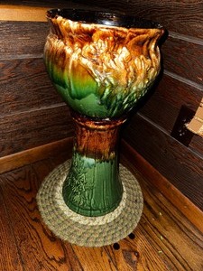 lot 8 image: Antique Two Piece Planter With Stand Measuring 22 Inches Tall