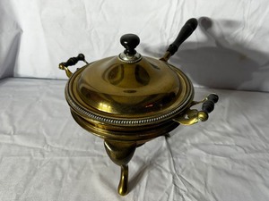 lot 53 image: Antique 5 Piece Chafing Dish Measuring 10 Inches In Diameter X 10 Inches Tall