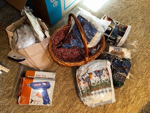 lot 100 image: Crafting Supplies As Seen In Photo