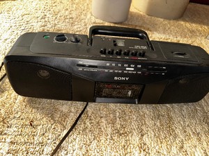 lot 111 image: Sony CFS  204 Radio Cassette Corder Boombox