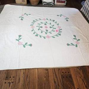 lot 97 image: Handmade Vintage Quilt Measuring 85 X 98