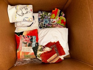 lot 187 image: Vintage Sheets, DishTowels, and Blanket