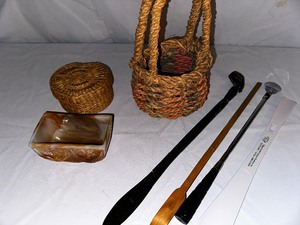 lot 194 image: Vintage Back Scratchers, and baskets