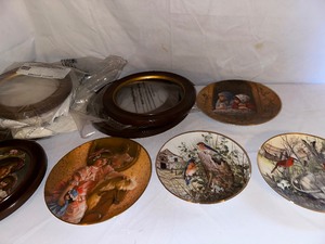 lot 197 image: Vintage Decorative Plates and Wood Plate Frames
