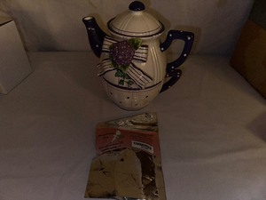 lot 199 image: Bella Casa Floral Ceramic Teapot with Cup
