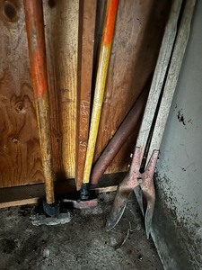 lot 404 image: Post Hole Digger, Sledgehammer, And Ax