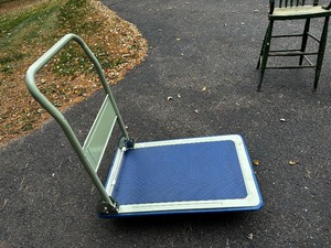 lot 417 image: Folding Rolling Cart