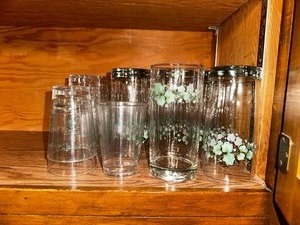 lot 268 image: Variety Of Ivy Glassware As Seen In Photo