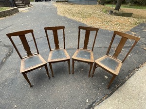 lot 415 image: Four Antique Dining Chairs