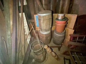 lot 439 image: Variety Of Barrels As Seen In Photo