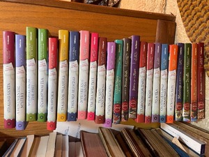 lot 212 image: Collection Of Tea Room Mysteries Books