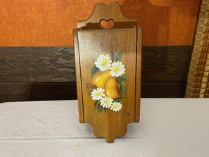 lot 234 image: Vintage Hanging Recipe Box