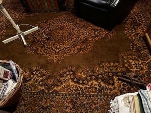 lot 396 image: Large Antique Area Rug Approx 7x9 feet