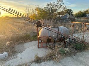 Utiltily sprayer for truck box