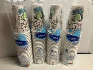 Dixie PerfecTouch Cups
