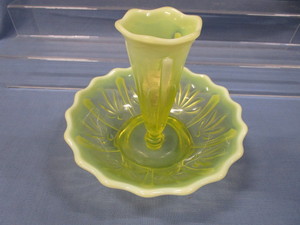 Vaseline Glass Epergne