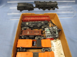 Lionel Model Train Pieces