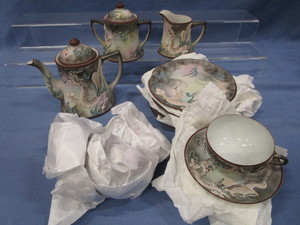 Dragonware Tea Set