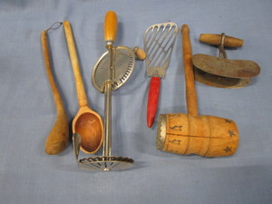 Vintage Kitchenwares
