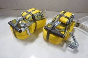 lot 274 image: ratchet straps