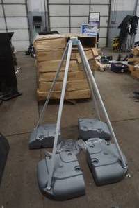 lot 90 image: telescopic water base with sky pole adapter