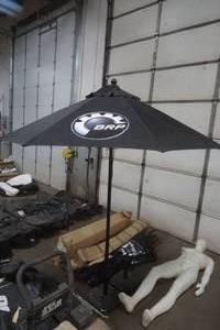 lot 121 image: umbrella