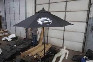 lot 122 image: umbrella