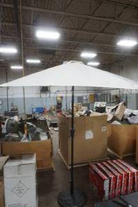 lot 165 image: umbrella