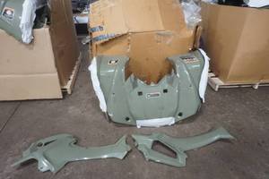 lot 182 image: Can Am Plastic