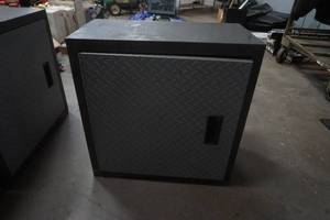 lot 221 image: Gladiator storage box