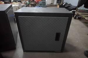 lot 223 image: Gladiator storage box