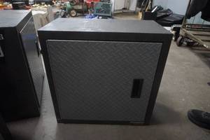 lot 225 image: Gladiator storage box