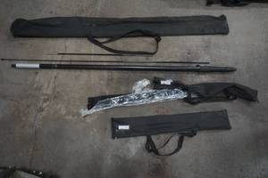 lot 42 image: flag pole accessories
