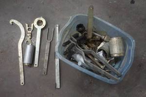lot 314 image: specialty tools