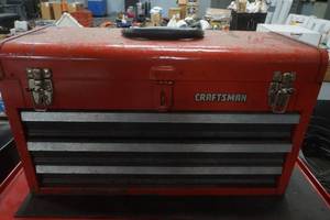 lot 384 image: Craftsman tool box