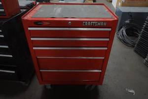lot 385 image: Craftsman Roller cabinet