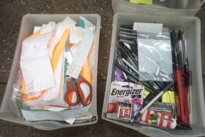 lot 394 image: organizer