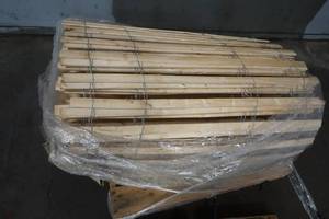 lot 435 image: lathe fencing