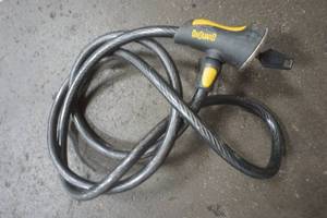 lot 456 image: vinyl coated cable lock