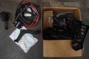 lot 492 image: Lynq parts