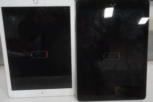 lot 591 image: 2 iPads