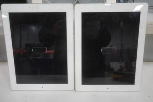 lot 598 image: 2 iPads
