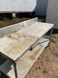lot 11 image: 6 Steel Table wPlastic Surface Plate