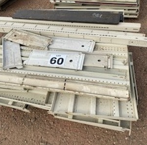 lot 60 image: 8 Double Sided Gondola Retail Store Shelving