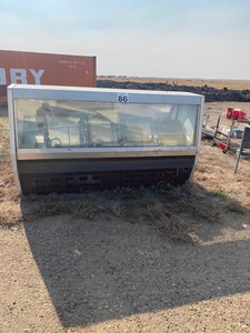 lot 86 image: Display Cooler Cabinet