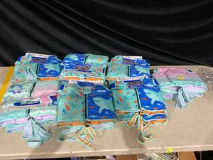 lot 305 image: 18PCS SwimWays Life Jackets