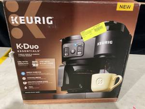 lot 320 image: Keurig K-Duo Essentials, Hot & Iced Single-Serve K-Cup Pod Coffee Maker & Carafe