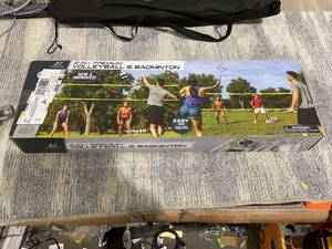 lot 105 image: EastPoint Sports 2-in-1 Volleyball and Badminton Set, Adjustable Height Net Set